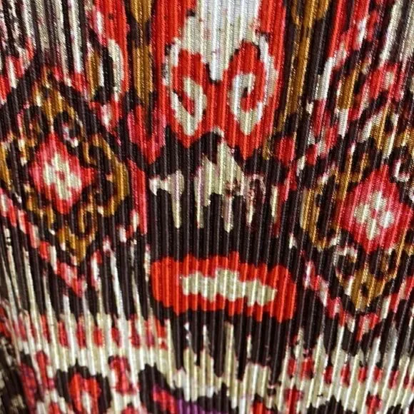 SAG HARBOR Geometric Pattern Faux 2 Piece Short Sleeve Blouse Petite Size Small - Picture 6 of 8